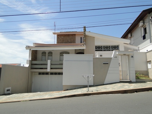 Casa Residencial - Jardim Dona Leonor