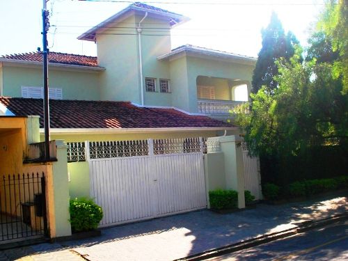 Casa Residencial - Centro