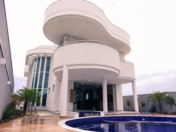 Casa Residencial - Condomínio Serra do Prata