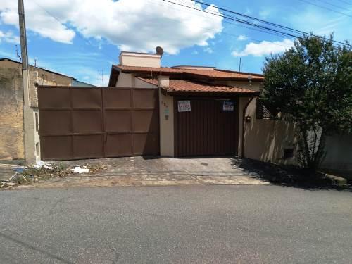Casa Residencial - DER