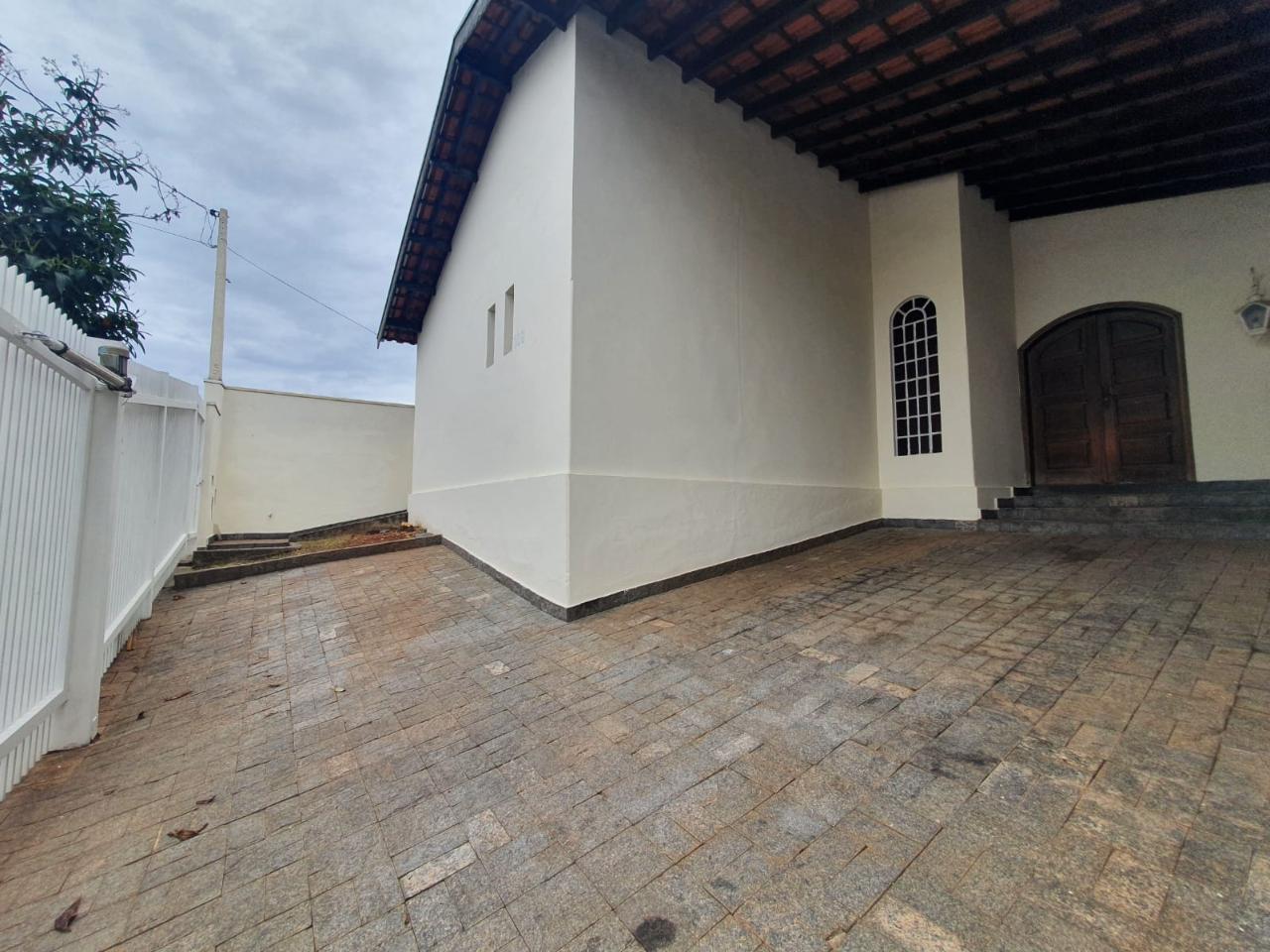 CV3048
