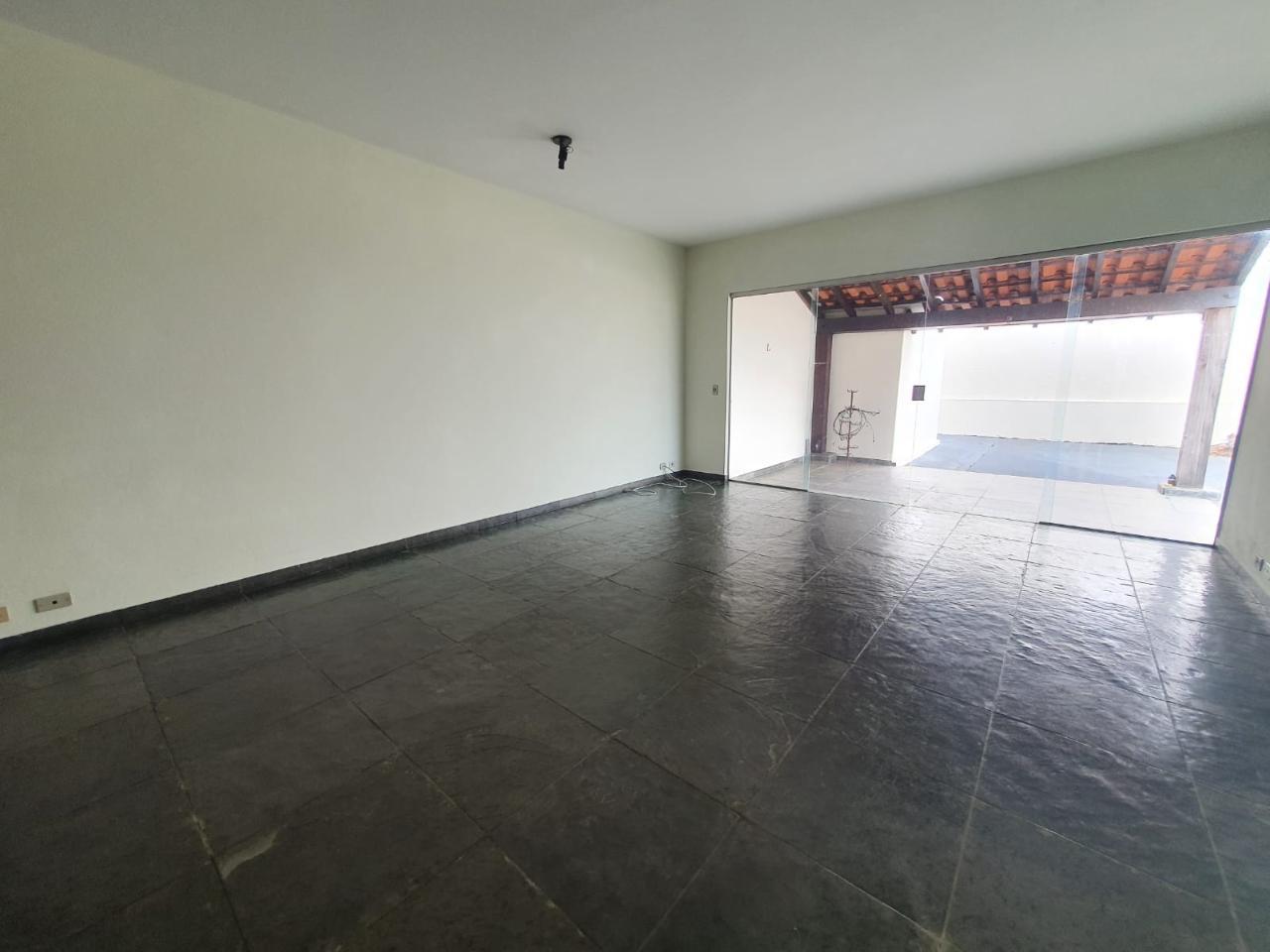 CV3048