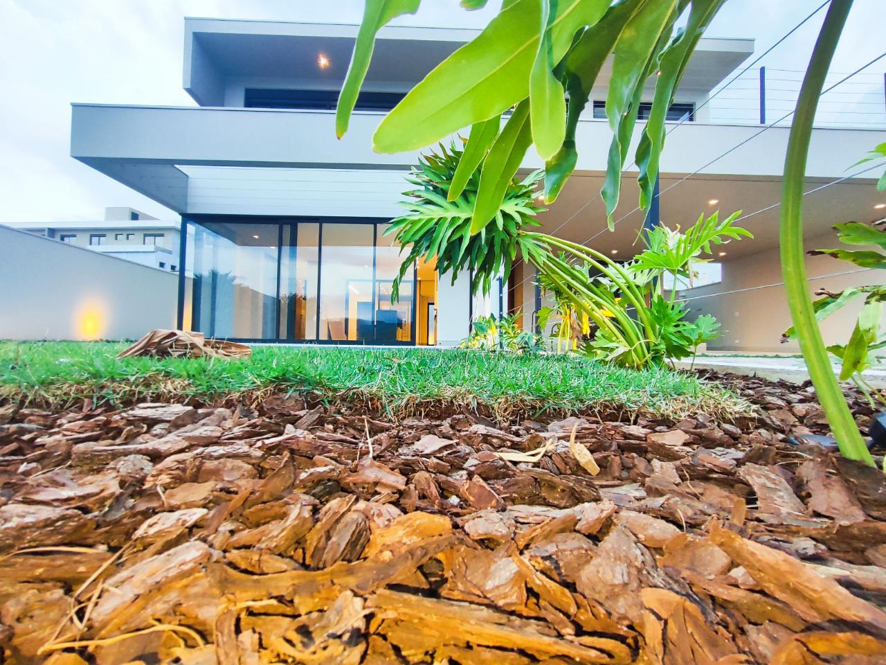 Casa Residencial - Condomínio Portal da Serra