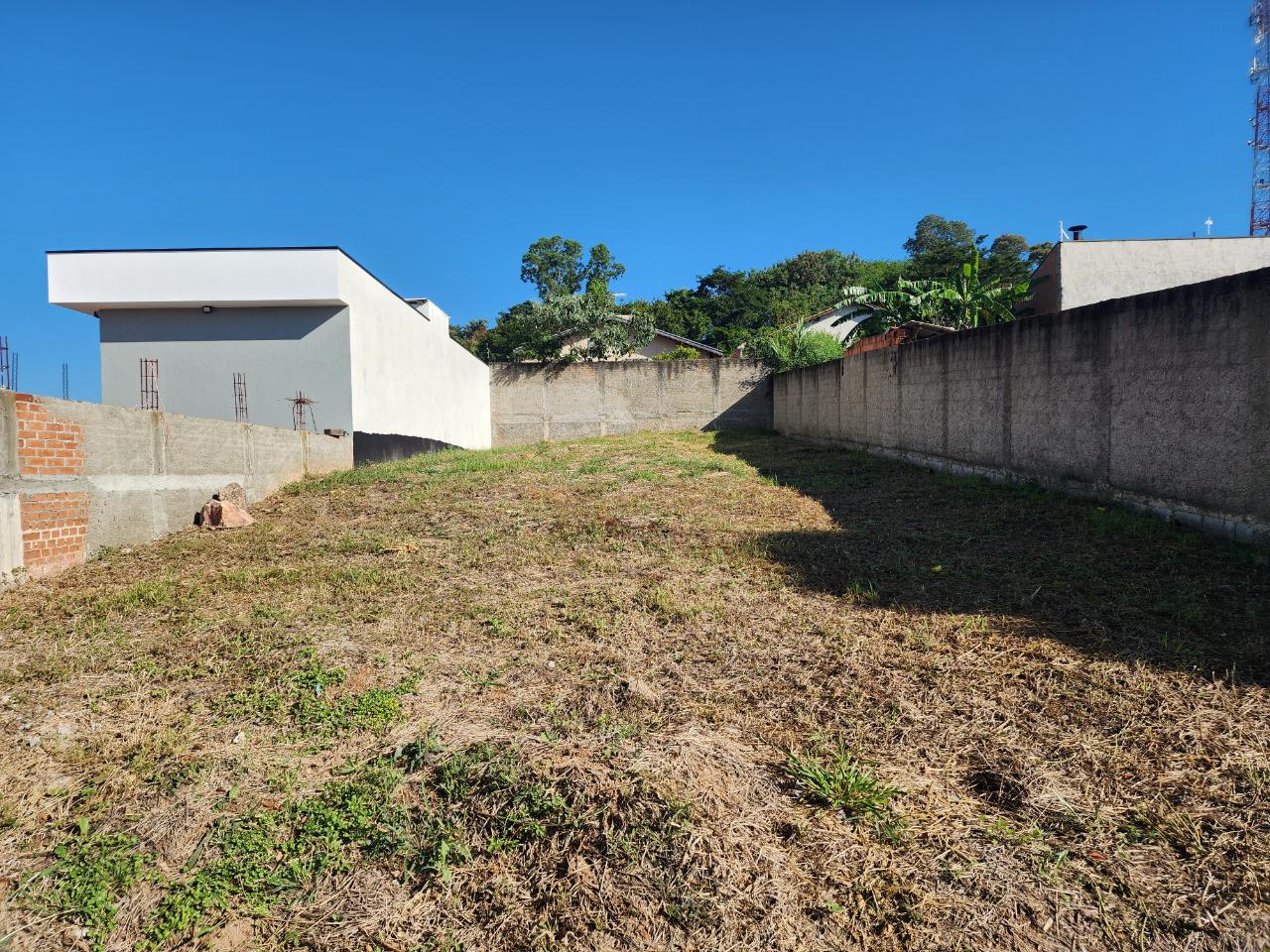 Terreno - Jardim Belvedere