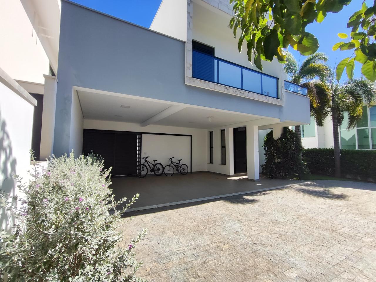 Casa Residencial - Condomínio Serra do Prata