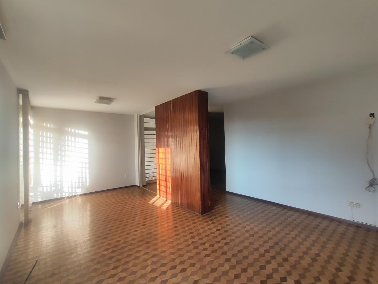 Casa Residencial - Centro